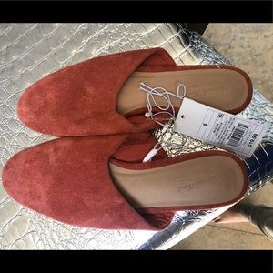 universal thread shoes